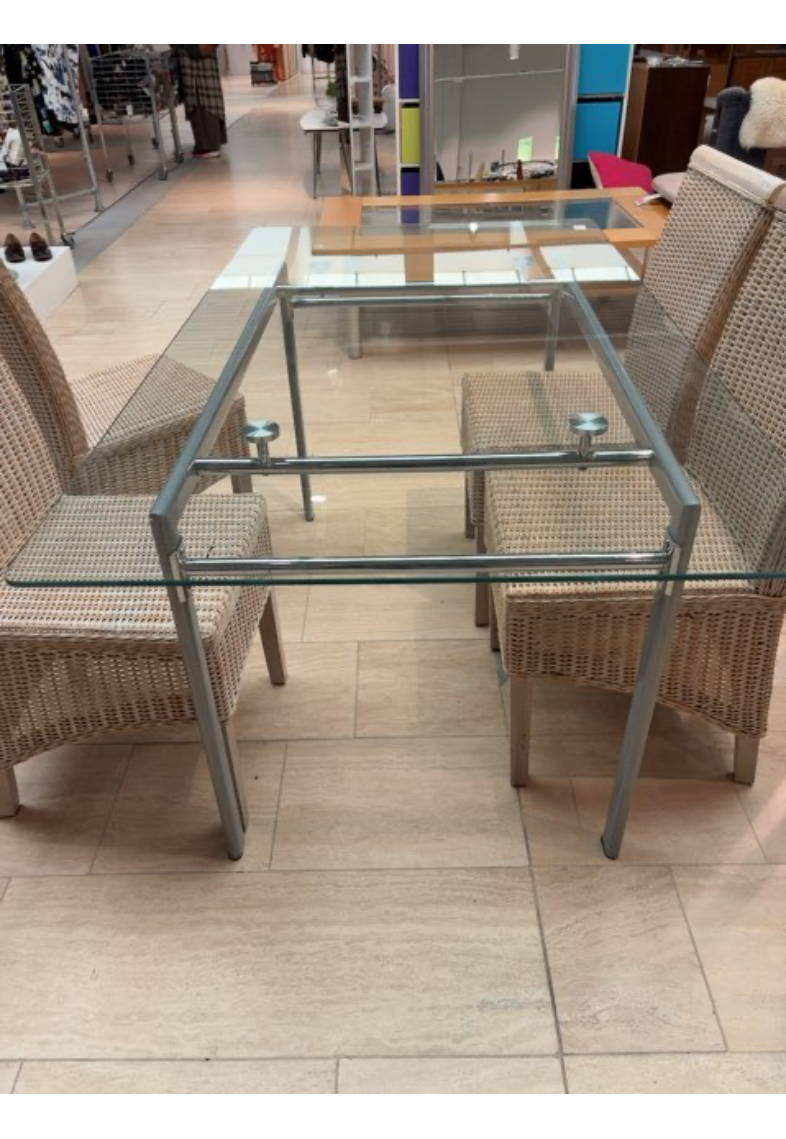 Glas spisebord